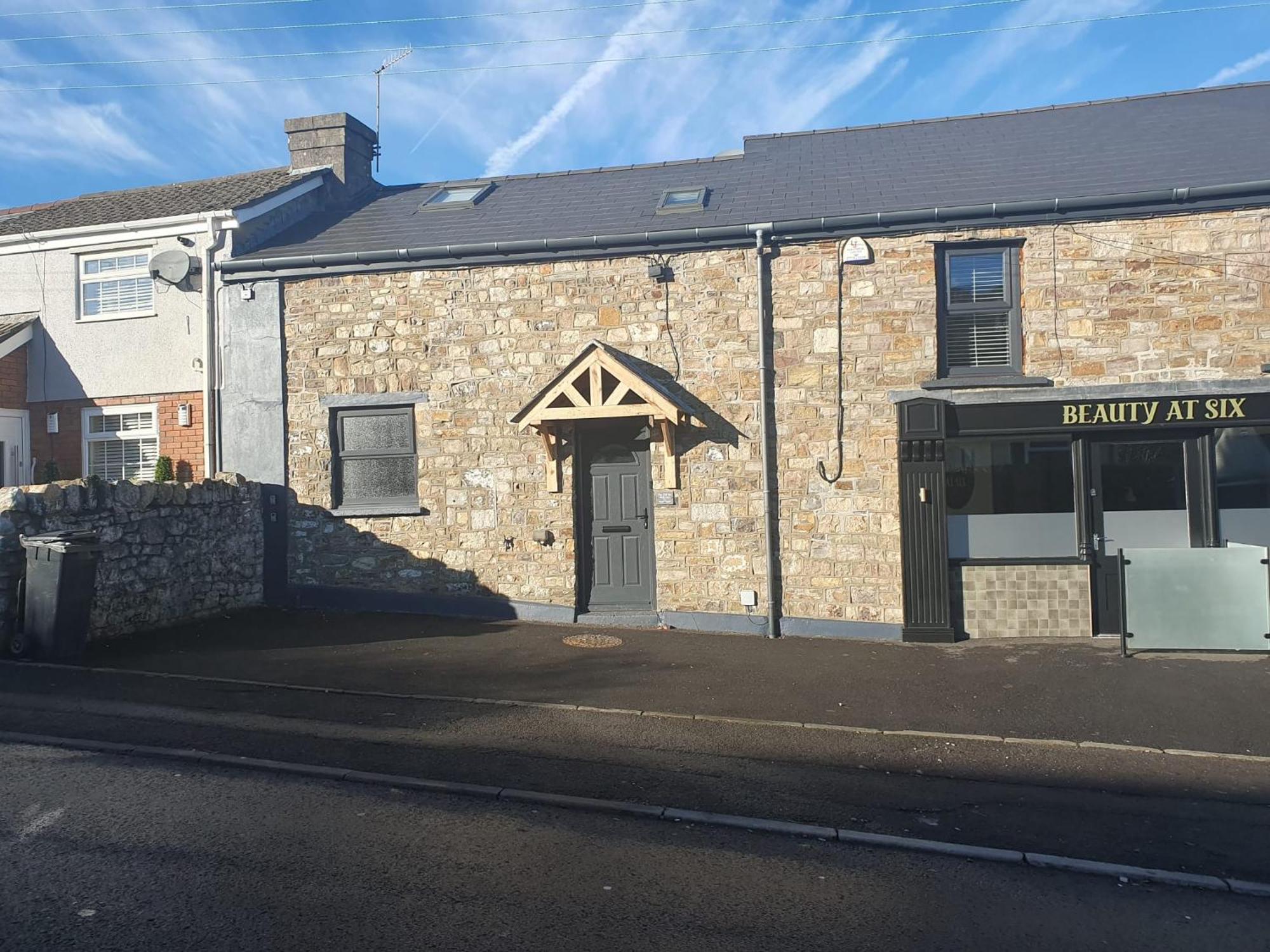Perfect Location 3 Bed Serviced Apartment With Bike Storage For Bpw. Close To Brecon Beacons Merthyr Tydfil Luaran gambar